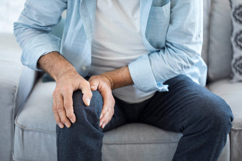Living with Your Aching Knees – How a Knee Compression Sleeve Can Help